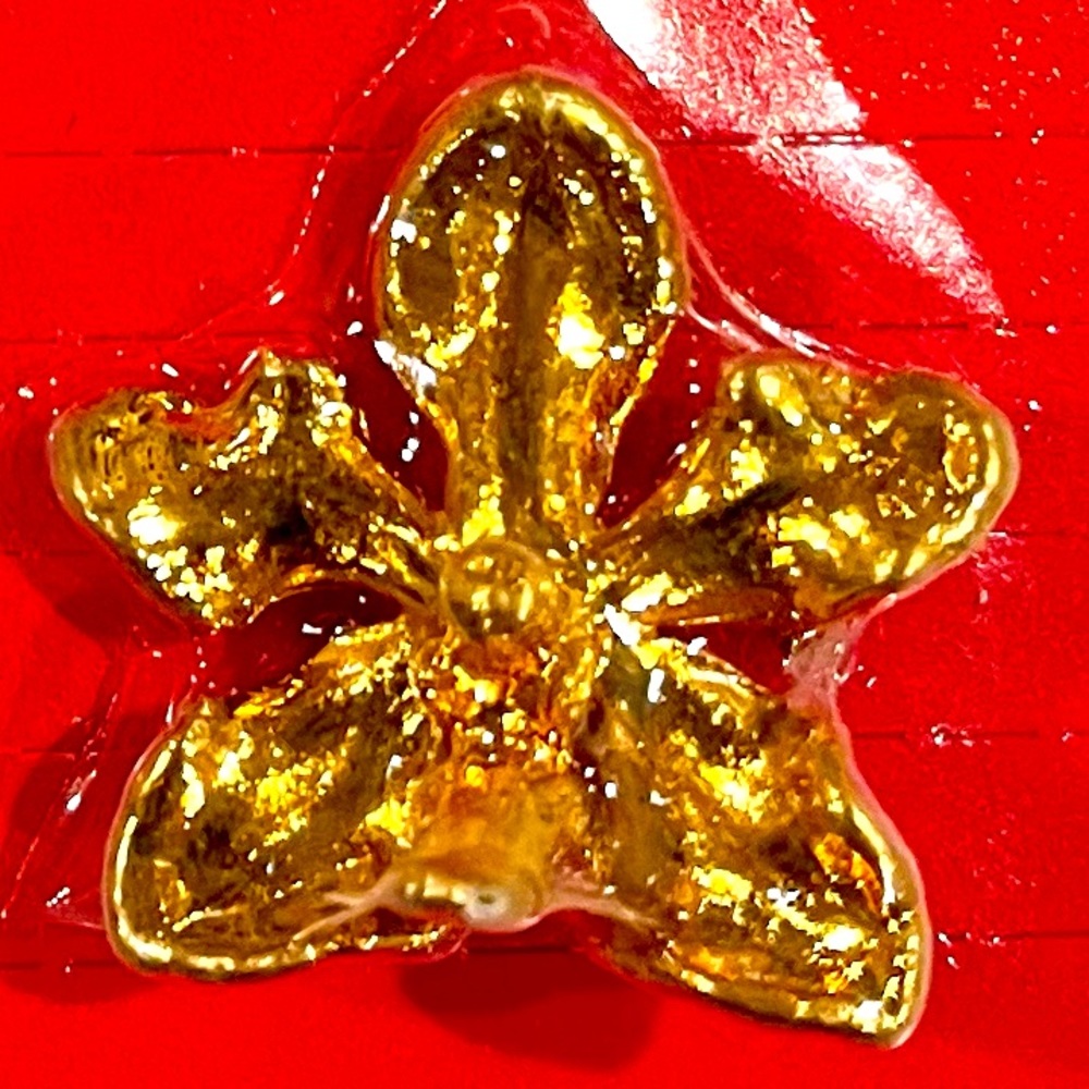 Vintage Tropical Gold Orchid Brooch, brand new in unopened package.